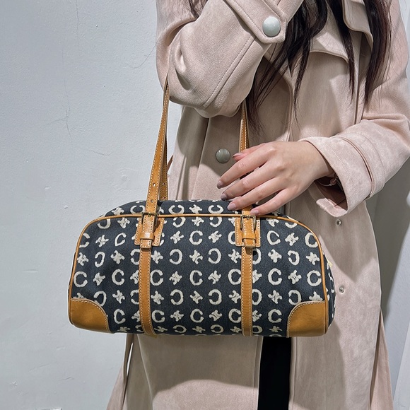 ✈️Sold!Celine Vintage Canvas Shoulder Bag - Picture 4 of 16